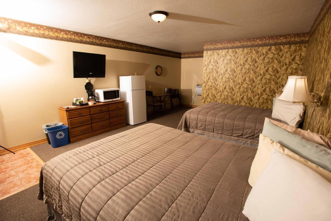 Blue Spruce Motel Massena Kültér fotó